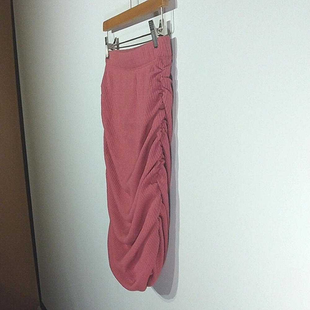 NWT ruched pencil skirt pink Sundry by Evereve with tags new